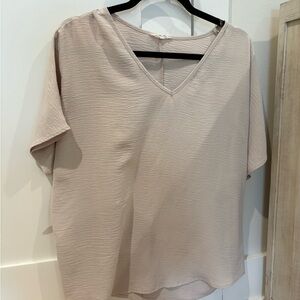 entro Neutral V-Neck Short Sleeve Blouse in Light Beige